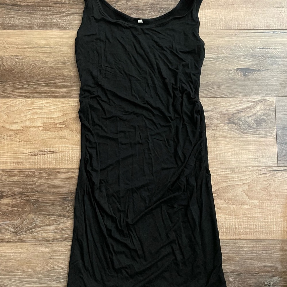 Elegant Black Sleeveless Dress